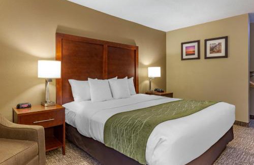 Apex Hotel | Clarion Pointe Apex - Holly Springs