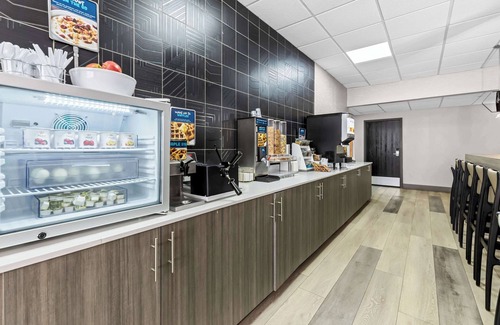 Franklin Hotel | Clarion Pointe Franklin - Nashville Area