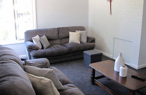 Benalla West Haus | Clarke Street - Nizza Reno