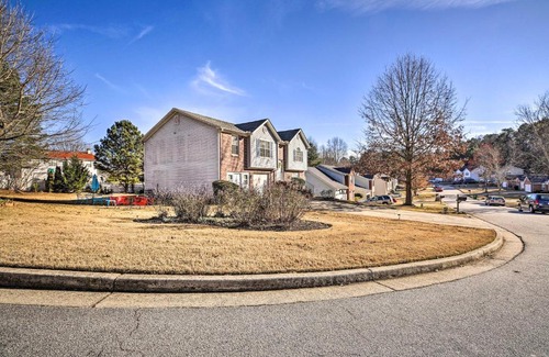 Lithonia Haus | Classic Lithonia Home - Near Golf and Stone Mtn