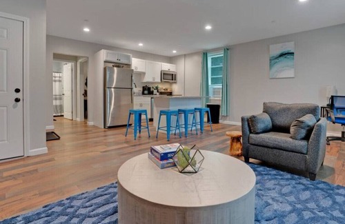 Gorham Wohnung | Clean 1BD | Quiet | Long Term Friendly