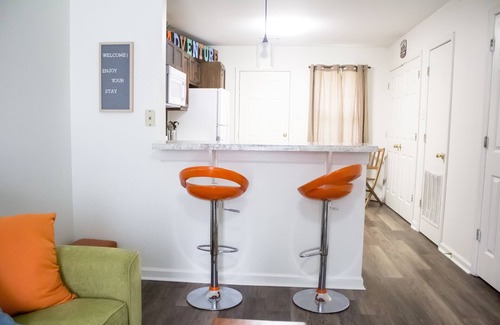 Conway Haus | SAUBER UND KOMFY Conway TownHome!