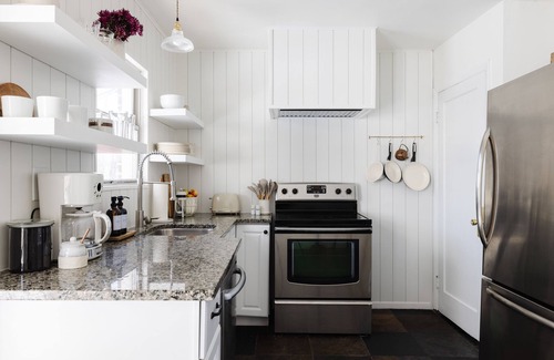 Sugar House Haus | Amazing Location Heart of SLC Comfortable + Cozy Cottage