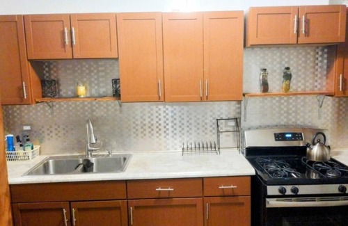 Greater Grand Crossing Eigentumswohnung | Clean Comfy Space for Traveling Professionals