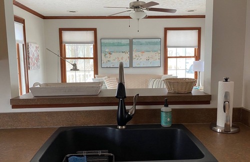 Chippewa Lake Haus | Clean, Cozy Lake House For An Upscale Stay