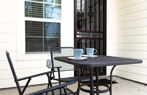 University District Wohnung | Clean & Serene Studio im begehbaren Arts District