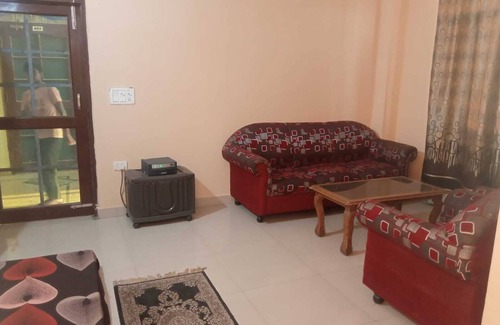Rishikesh Wohnung | Clean Spacious and Family Friendly Home Stay