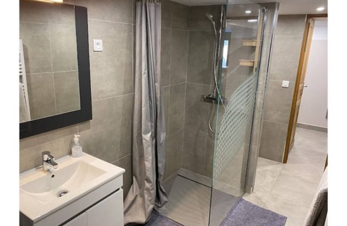Livry-Gargan Wohnung | CLICHY SOUS BOIS RECENT & WARM APARTMENT
