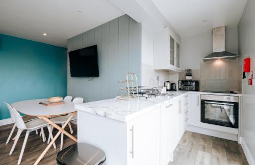 Gorleston-on-Sea Haus | Cliff Cottage - Luxurious Seaview Retreat