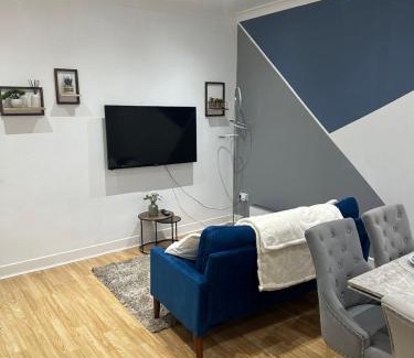 Harehills Haus | Cliffton House, Sleeps 5, Parking,Netflix, WiFi, Only 6 min to City