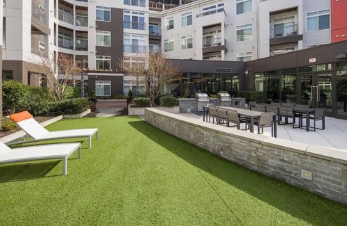 Reston Wohnung | Close to Best Buy, Sephora, Lululemon | Prime 1BR in Reston