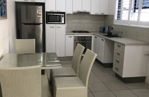 Nundah Wohnung | Close to Brisbane Airport - Inner North Brisbane