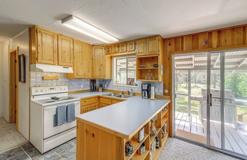 Sula Kabine | Close to Hiking & Skiing: Serene Sula Cabin