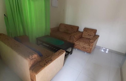 Bontang Haus | Cloverleaf homestay