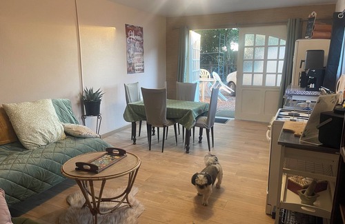 Courlans Haus | Club House Dans Mini Ferme Danimation et Refuge
