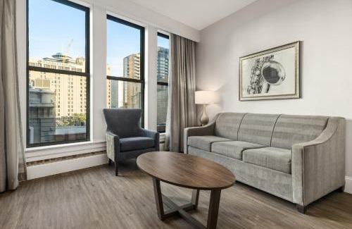 Central Business District Resort | Club Wyndham La Belle Maison