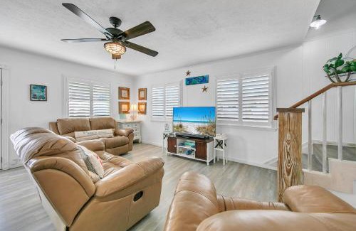 Holiday Beach Haus | Coastal Bliss