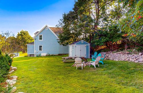 Hall Quarry Haus | Coastal Joy