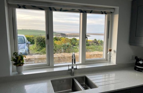 Weymouth Hütte | Coastguards Retreat - Luxury, coastal, sea views