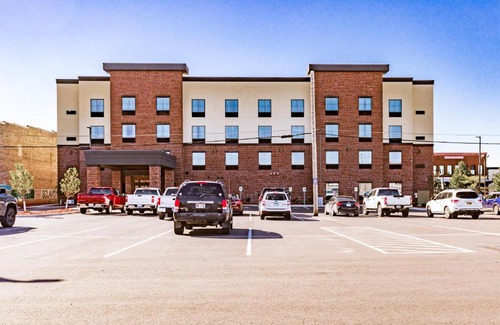 Superior Hotel | Cobblestone Hotel & Suites - Superior Duluth