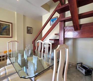 Cabo Frio Wohnung | Cobertura com piscina no bairro mais charmoso de Cabo Frio, 400mts da praia do Forte