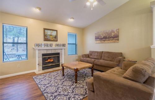 Flagstaff Haus | Coburn Cabin @ Country Club Game Room New Central AC Pet and Family-Friendly