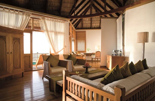 Dhunikolhu Resort | Coco Palm Dhuni Kolhu