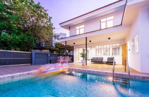 Phra Khanong Nuea Villa | Coco59- Private 3BR Pool Villa