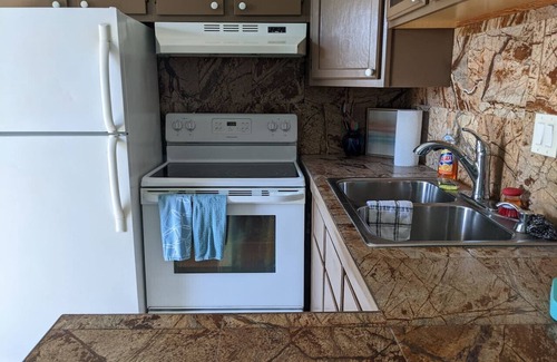 Cocoa Beach Eigentumswohnung | Cocoa Beach Condo - Steps to the Beach