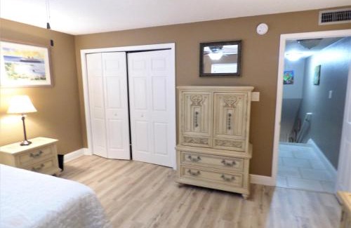 Avon By The Sea Wohnung | Cocoa Beach - Oceanfront - Steps to the Pier and Ocean