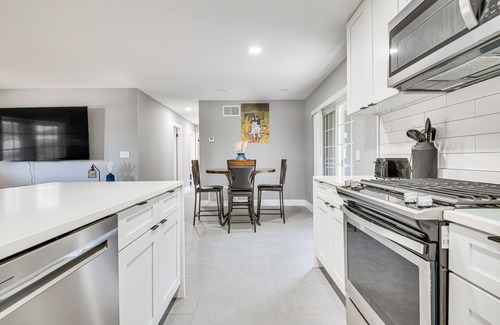 College Manor Haus | Cocoa Home w/ Large Yard: 3 Mi to Indian River!