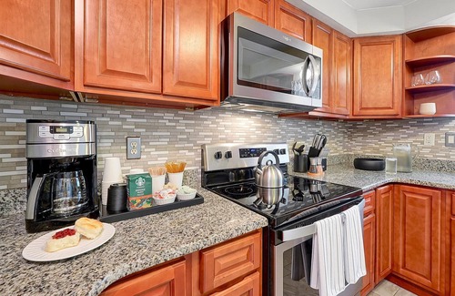 Cocoa Isles Haus | Cocoa Isles Family Oasis