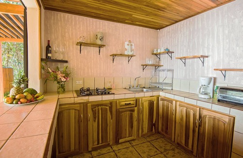Marbella Haus | Cocobolo Beach House. Ocean View. Beach Front. Private Community