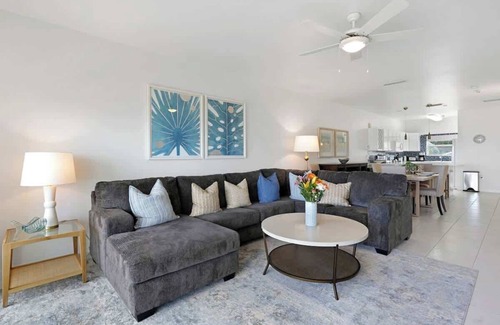 Northwest Point Eigentumswohnung | Coconut Bay Villas #122 West Bay 3 BR Oceanfront