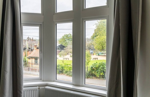 Grangetown Haus | Cohost Partners 6-Bed Home Perfect for Groups