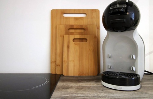 Swindon Wohnung | Cohost Partners Modern 2BR Apartment Free Parking