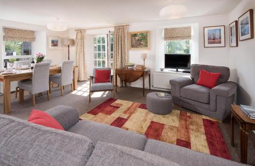 Coldstream Haus | Coldstream Coach House
