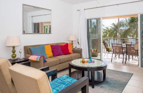 Rum Point Haus | Colonial Kai Condo