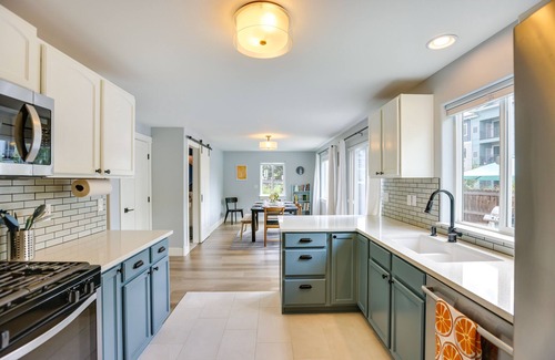 Mountain View District Haus | Colorful Bend Home w/ Yard & Fire Pit!