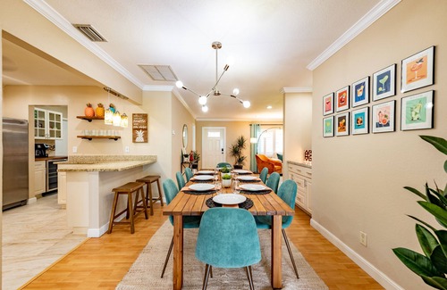 Survey Creek Haus | Colorful Oasis ~ Pool ~ Game Room ~ Ping Pong ~ Basketball Court ~ Grill & More