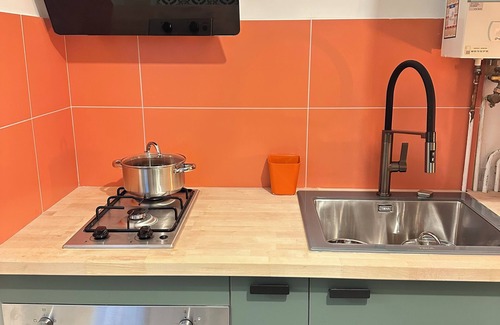 Domont Wohnung | Comfort and greenery: modern 2-room apartment with parking in Domont