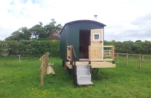 Severn Stoke Wohnung | Doppelzimmer-Komfort-Gemeinsames Badezimmer-Parkblick-With Private WC