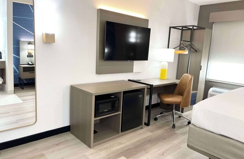 Marietta Hotel | Comfort Inn Marietta-Atlanta near Ballpark/Galleria