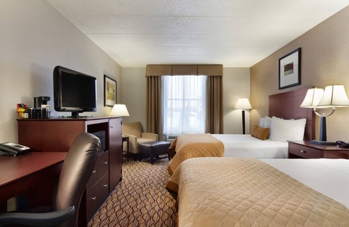 Concordville Hotel | Comfort Inn & Suites Glen Mills - West Chester