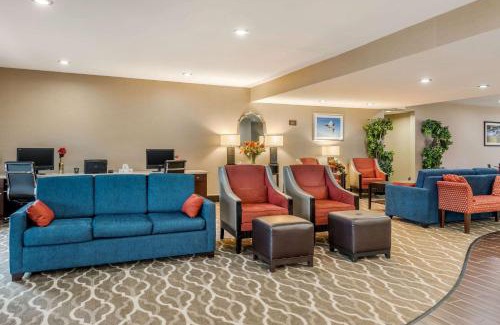Riverside Hotel | Comfort Suites Dayton-Wright Patterson