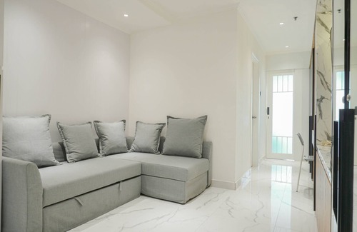 Kampung Bali Wohnung | Comfortable and Simply 1BR at The Boulevard Apartment