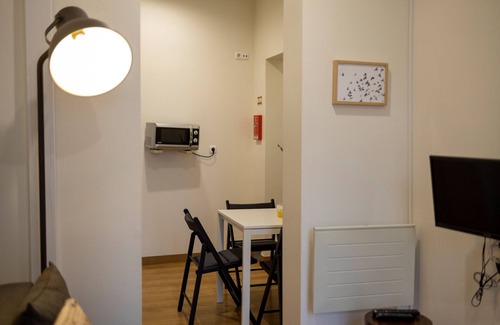 Se Wohnung | Comfortable apartment, fully equipped, very close to the center of Lisbon in the traditional Alfama district.