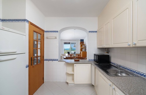 Ferragudo Wohnung | Komfortable Wohnung mit Meerblick in Strandnähe