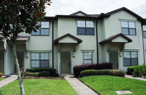 St. Augustine Haus | Comfortable Haven Away From Home