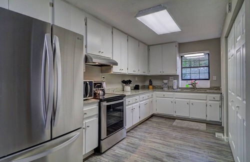 Ranger Haus | Comfortable home near Carter's Lake- Secluded and inviting!